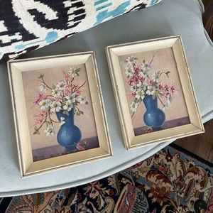 Set of 2 vintage oil paintings with wooden frame